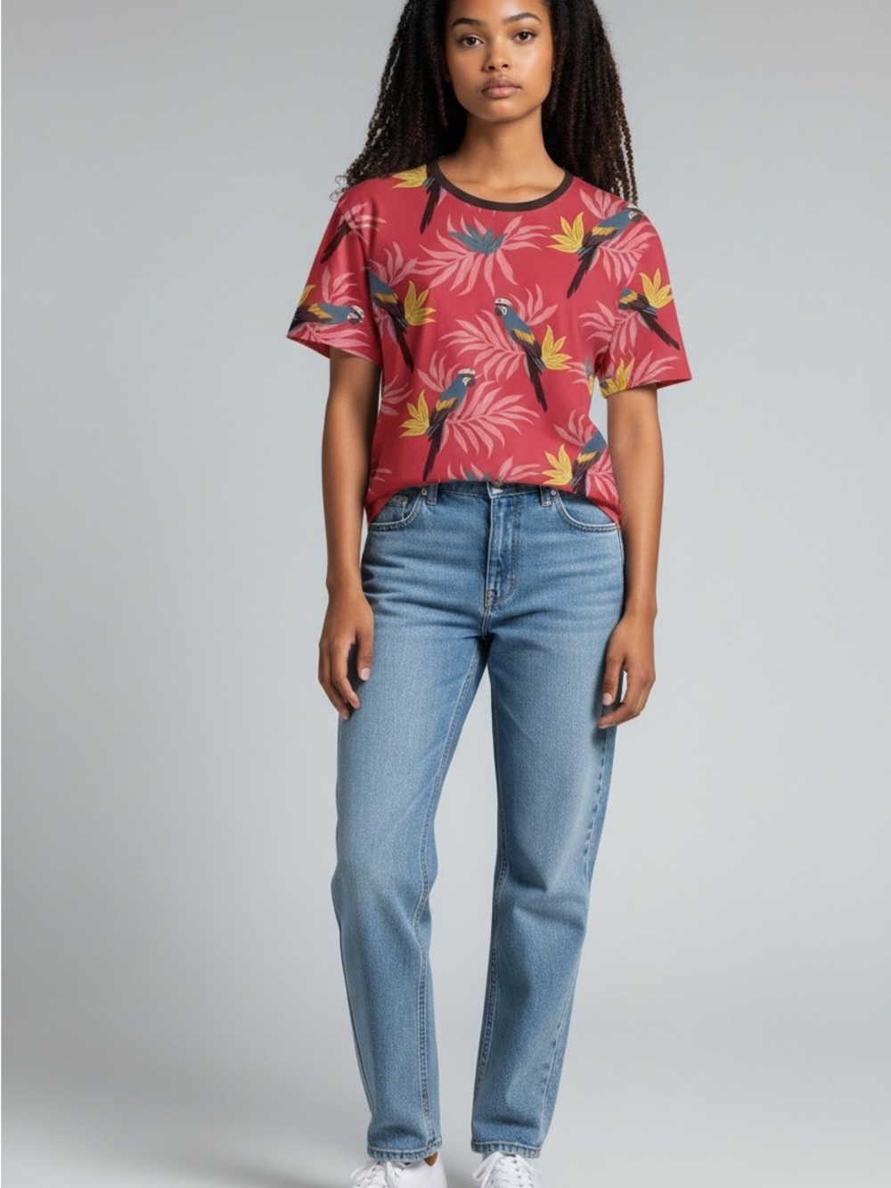 Free Planet Flamingo Pink Short Sleeve T Shirt w Parrots, Stretch